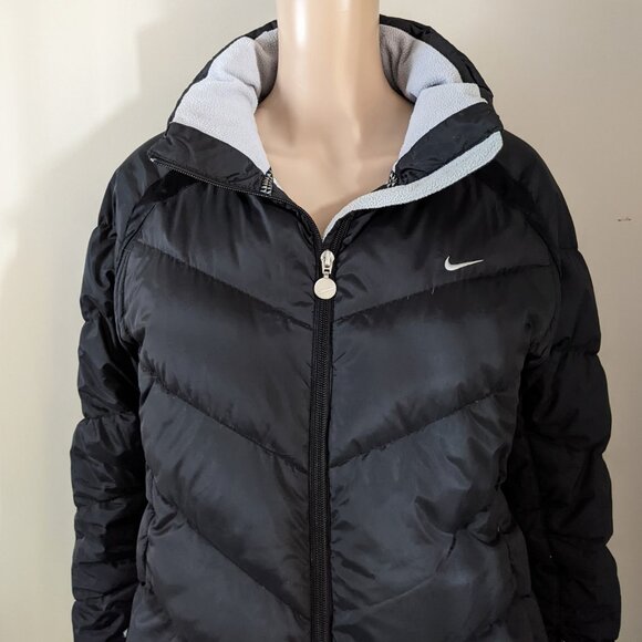 Nike down puffer winter black jacket coat, women's medium - Picture 4 of 13